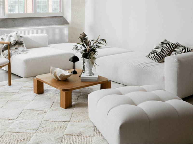 Black Weeks Classic Collection