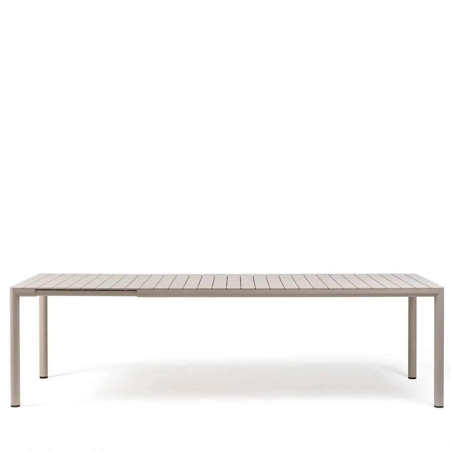 Tevere matbord 210 cm